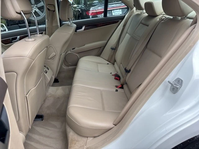 2014 Mercedes-Benz W204 C-Class - Image 12 of 20