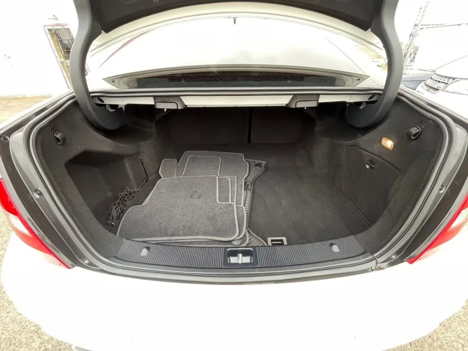 2014 Mercedes-Benz W204 C-Class - Image 16 of 18