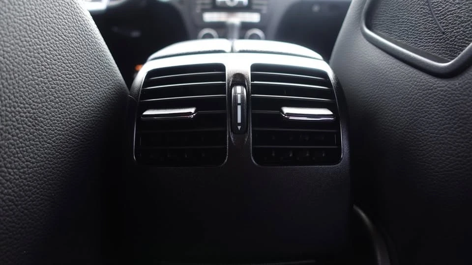 2014 Mercedes-Benz W204 C-Class - Image 8 of 10