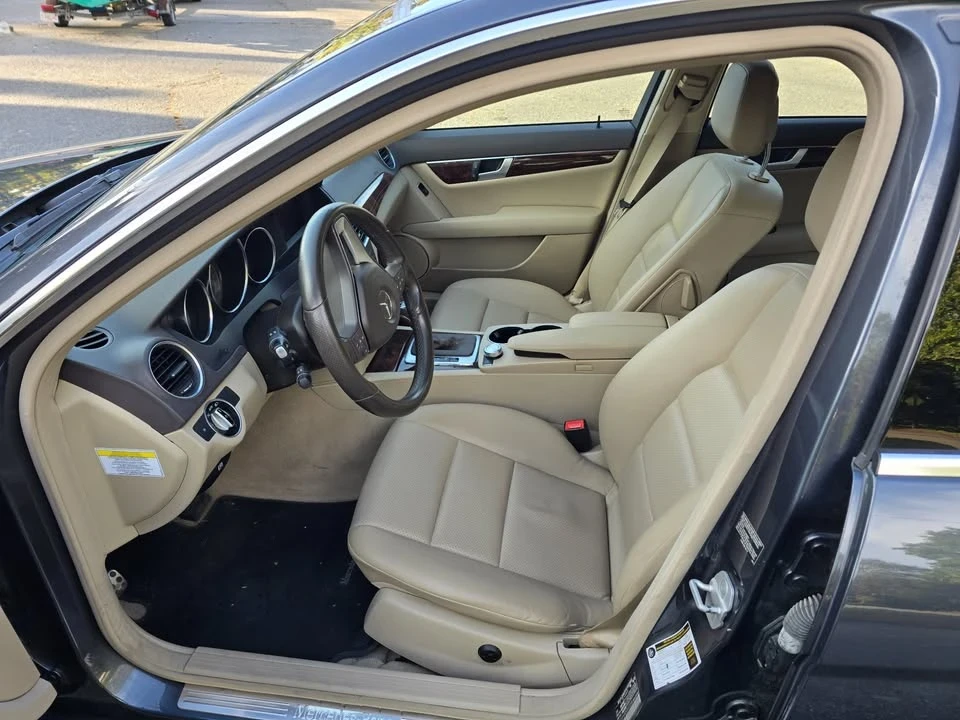 2014 Mercedes-Benz W204 C-Class - Image 9 of 14