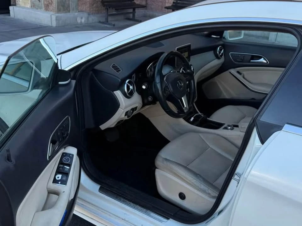 2014 Mercedes-Benz C117 CLA - Image 6 of 10