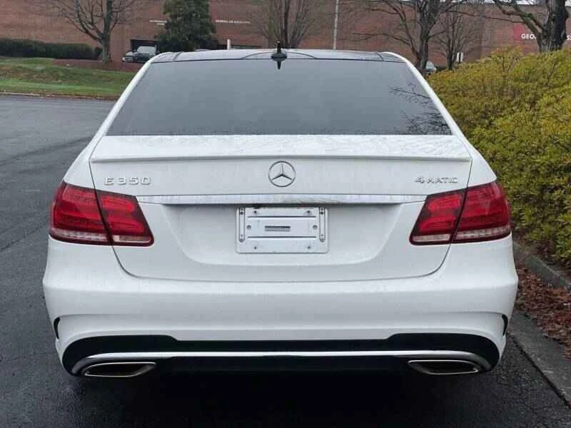 2014 Mercedes-Benz W212 E-Class - Image 5 of 11