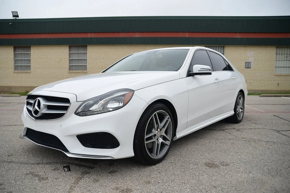 2014 Mercedes-Benz W212 E-Class - Image 11 of 20