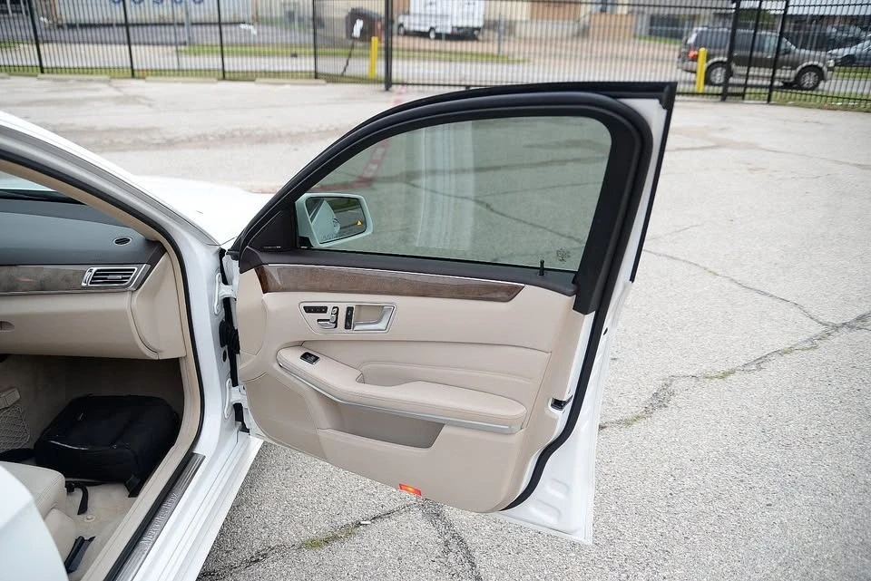 2014 Mercedes-Benz W212 E-Class - Image 19 of 20