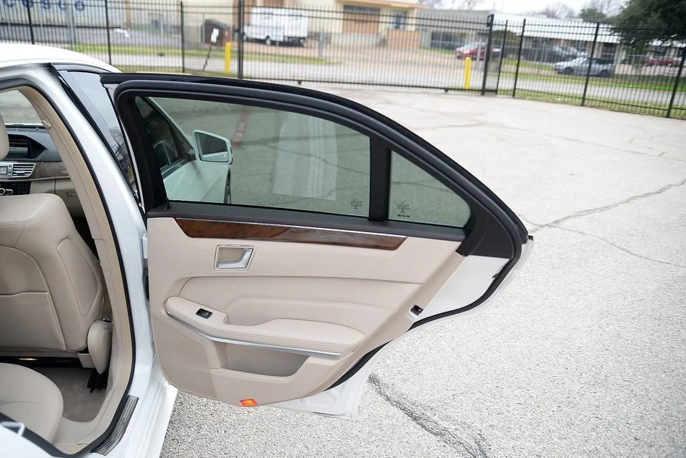 2014 Mercedes-Benz W212 E-Class - Image 18 of 20
