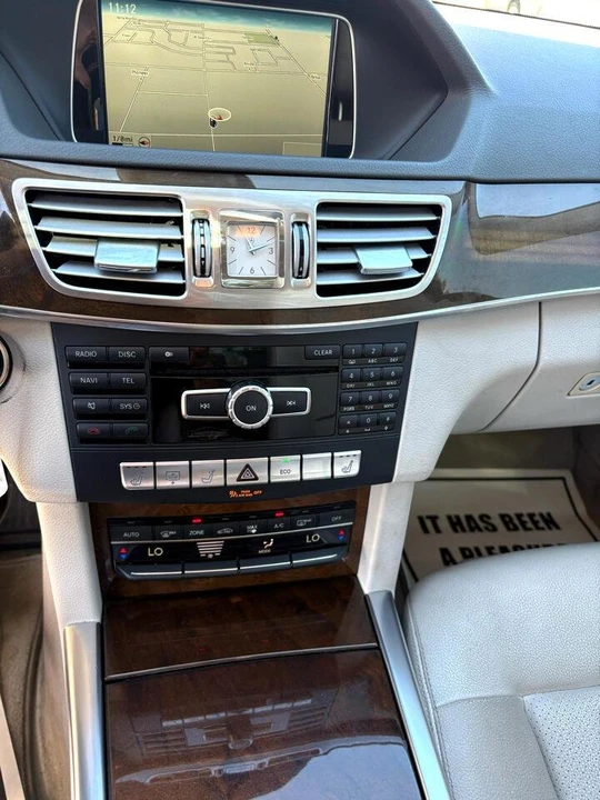 2014 Mercedes-Benz W212 E-Class - Image 14 of 20