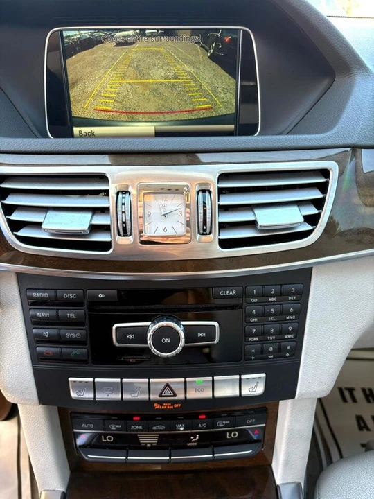 2014 Mercedes-Benz W212 E-Class - Image 16 of 20