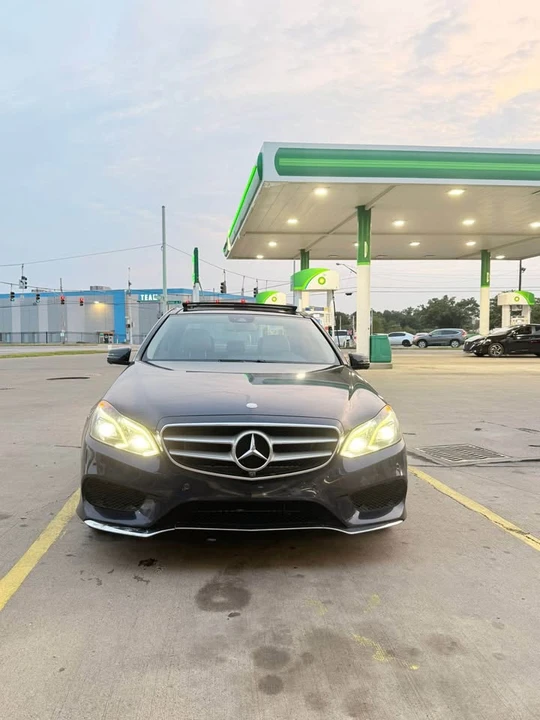 2014 Mercedes-Benz W212 E-Class - Image 3 of 10