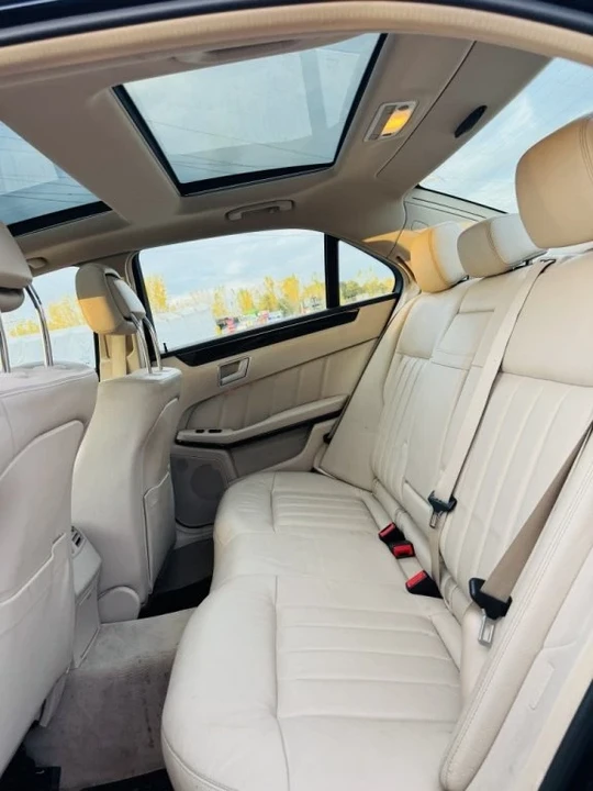 2014 Mercedes-Benz W212 E-Class - Image 12 of 19