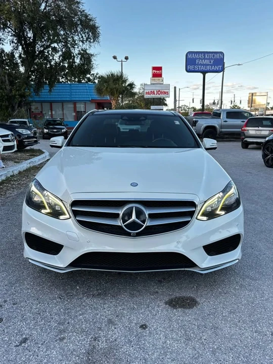 2014 Mercedes-Benz W212 E-Class - Image 3 of 19
