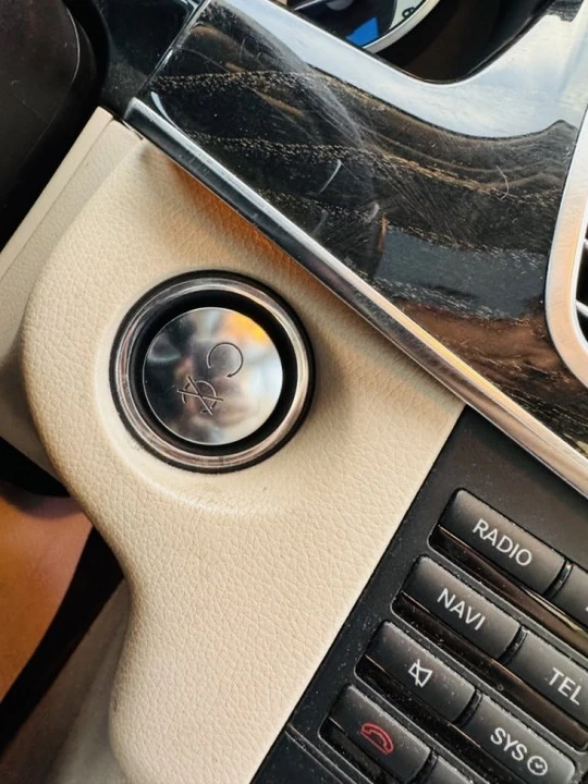 2014 Mercedes-Benz W212 E-Class - Image 9 of 18