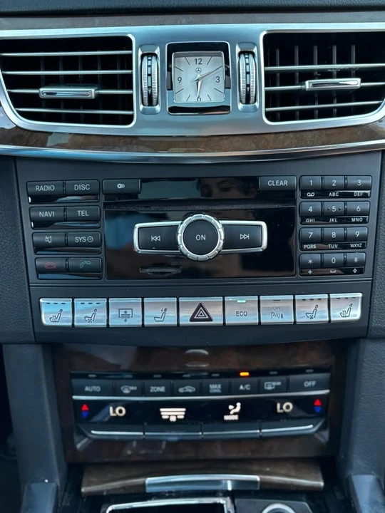 2014 Mercedes-Benz W212 E-Class - Image 18 of 19