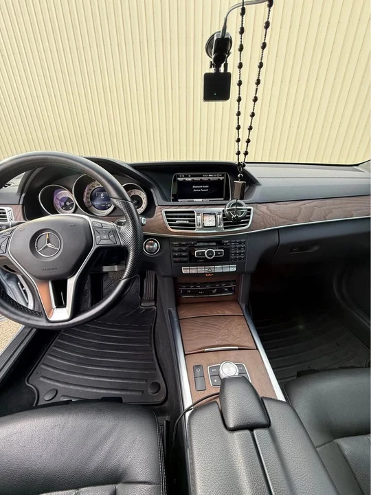 2014 Mercedes-Benz W212 E-Class - Image 5 of 7