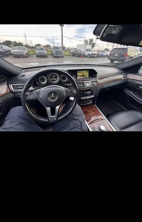 2014 Mercedes-Benz W212 E-Class - Image 15 of 17