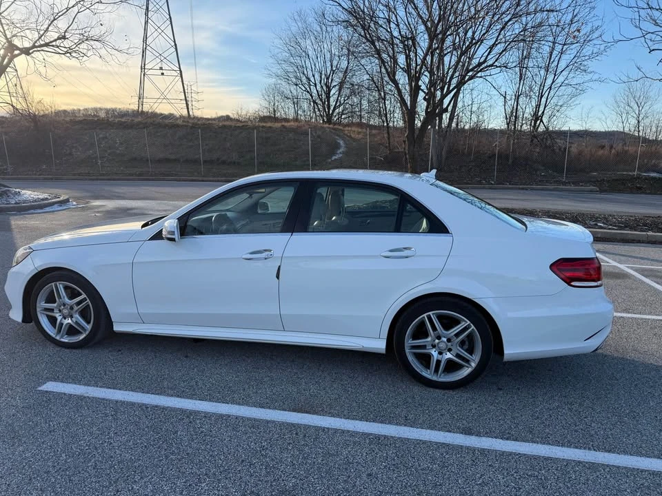 2014 Mercedes-Benz W212 E-Class - Image 2 of 20