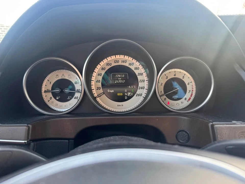 2014 Mercedes-Benz W212 E-Class - Image 10 of 12
