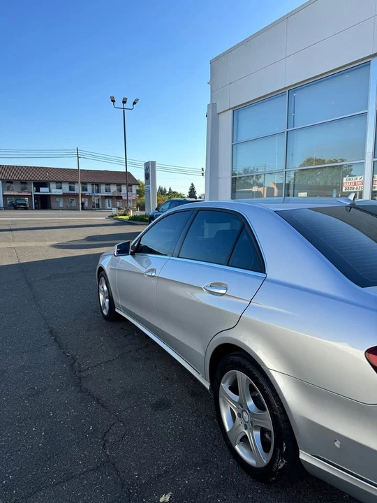 2014 Mercedes-Benz W212 E-Class - Image 5 of 11