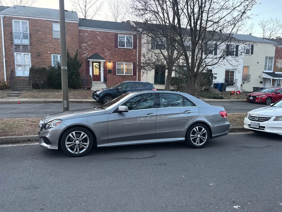 2014 Mercedes-Benz W212 E-Class - Image 2 of 10