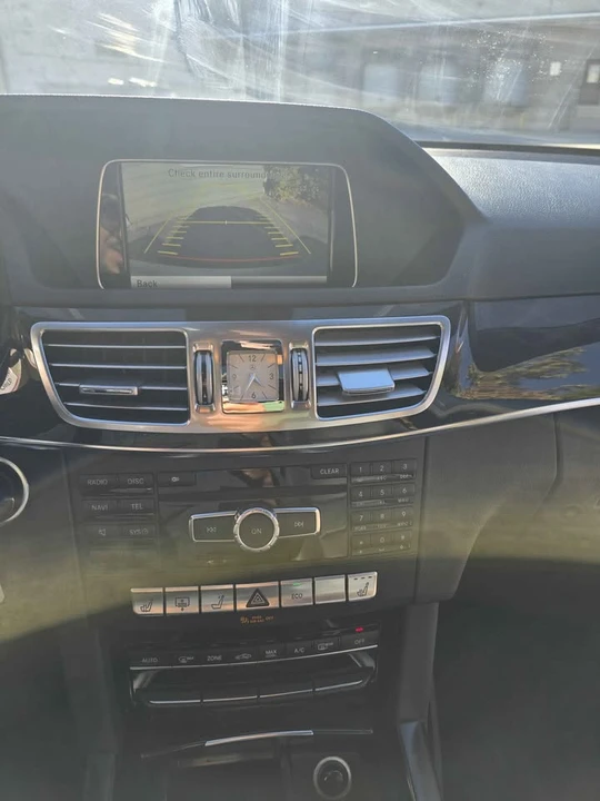 2014 Mercedes-Benz W212 E-Class - Image 15 of 17