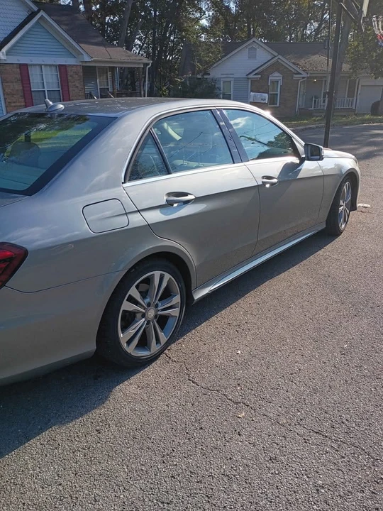2014 Mercedes-Benz W212 E-Class - Image 3 of 5