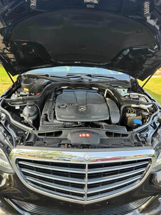 2014 Mercedes-Benz W212 E-Class - Image 18 of 19