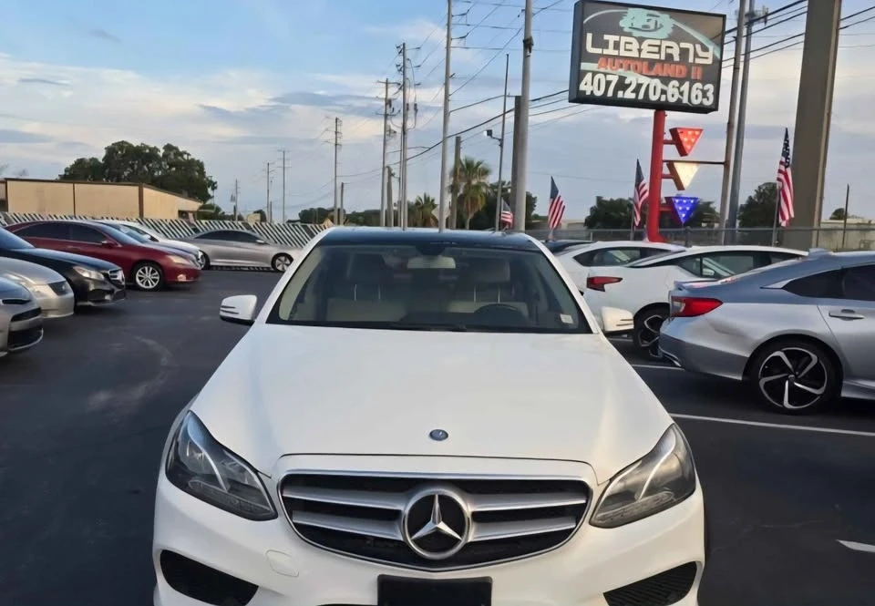 2014 Mercedes-Benz W212 E-Class - Image 2 of 18