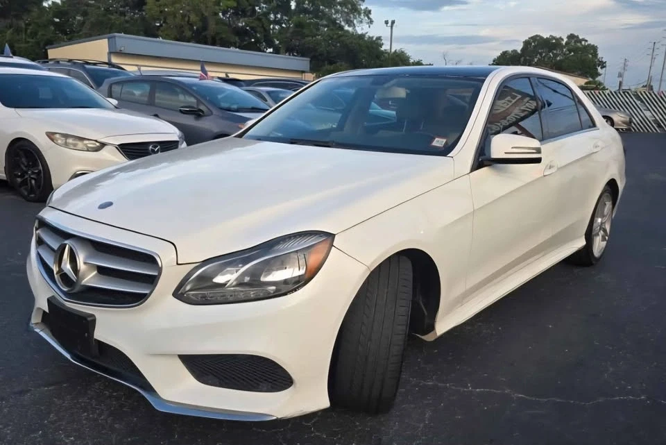 2014 Mercedes-Benz W212 E-Class - Image 3 of 18