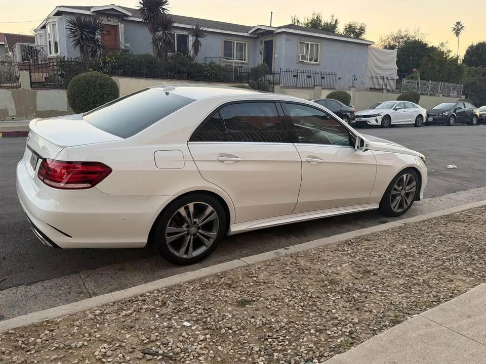 2014 Mercedes-Benz W212 E-Class - Image 8 of 18