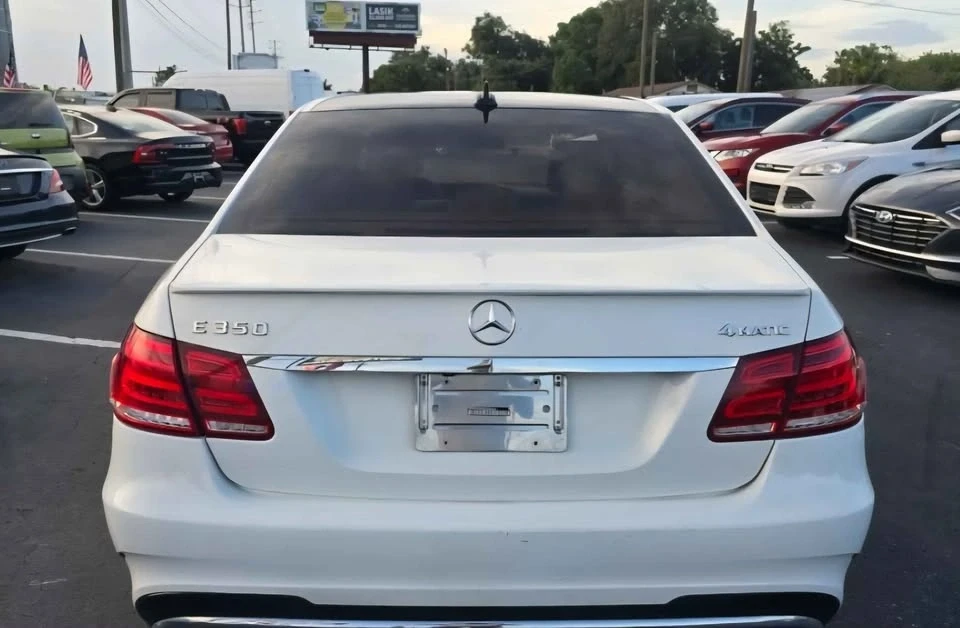2014 Mercedes-Benz W212 E-Class - Image 15 of 18