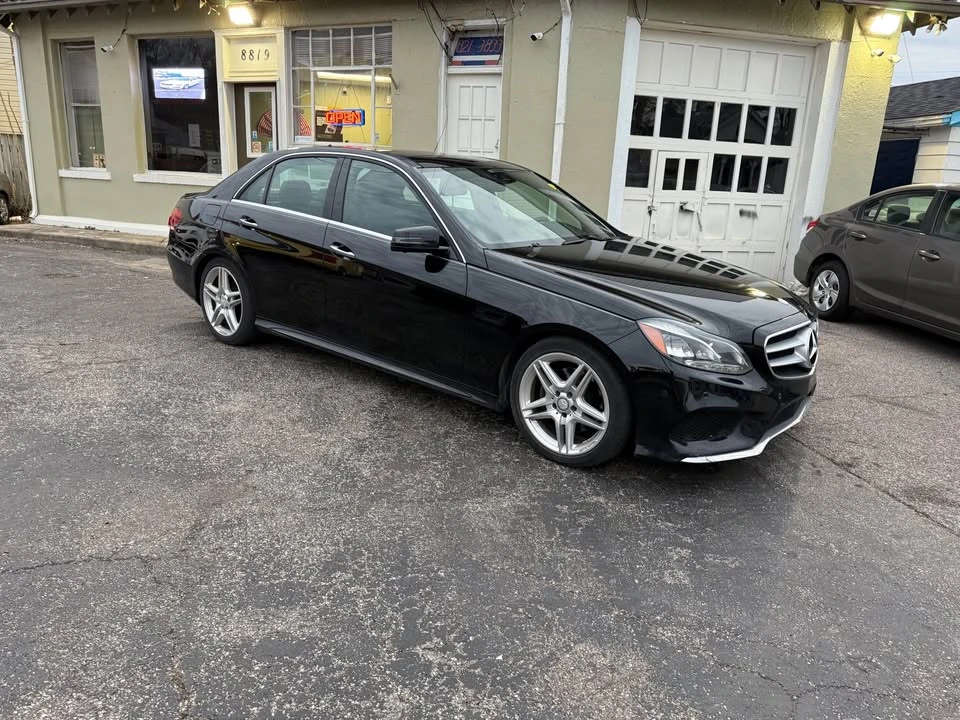 2014 Mercedes-Benz W212 E-Class - Image 2 of 16