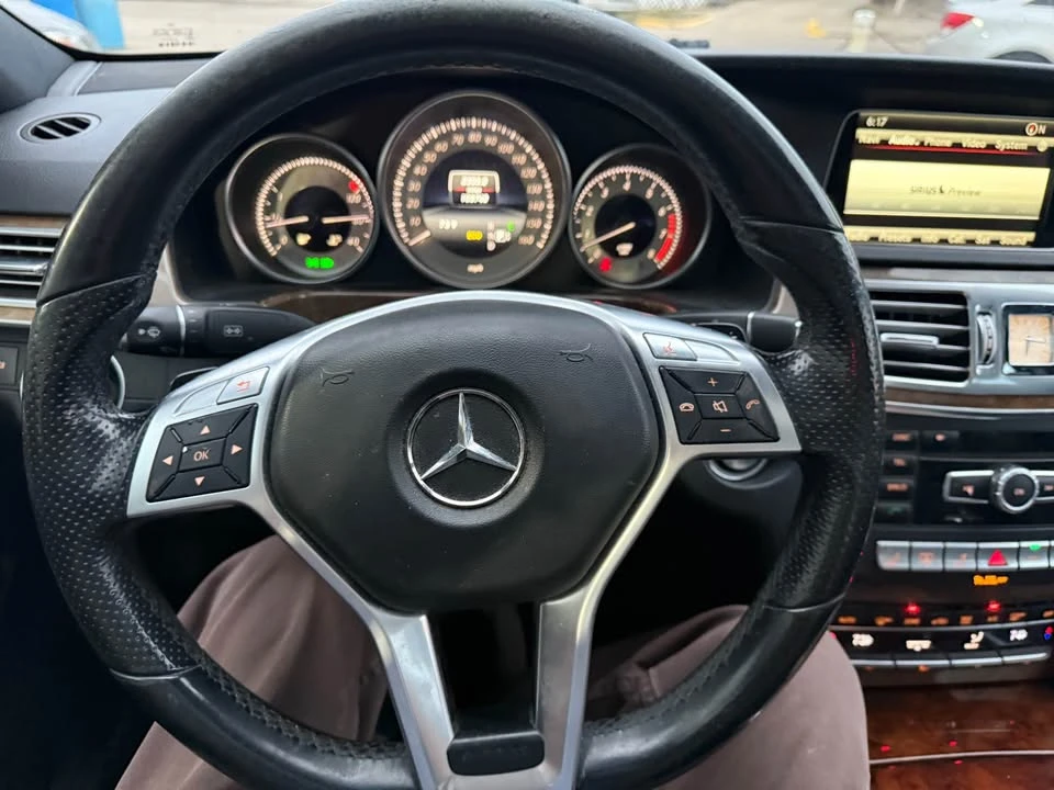 2014 Mercedes-Benz W212 E-Class - Image 12 of 16