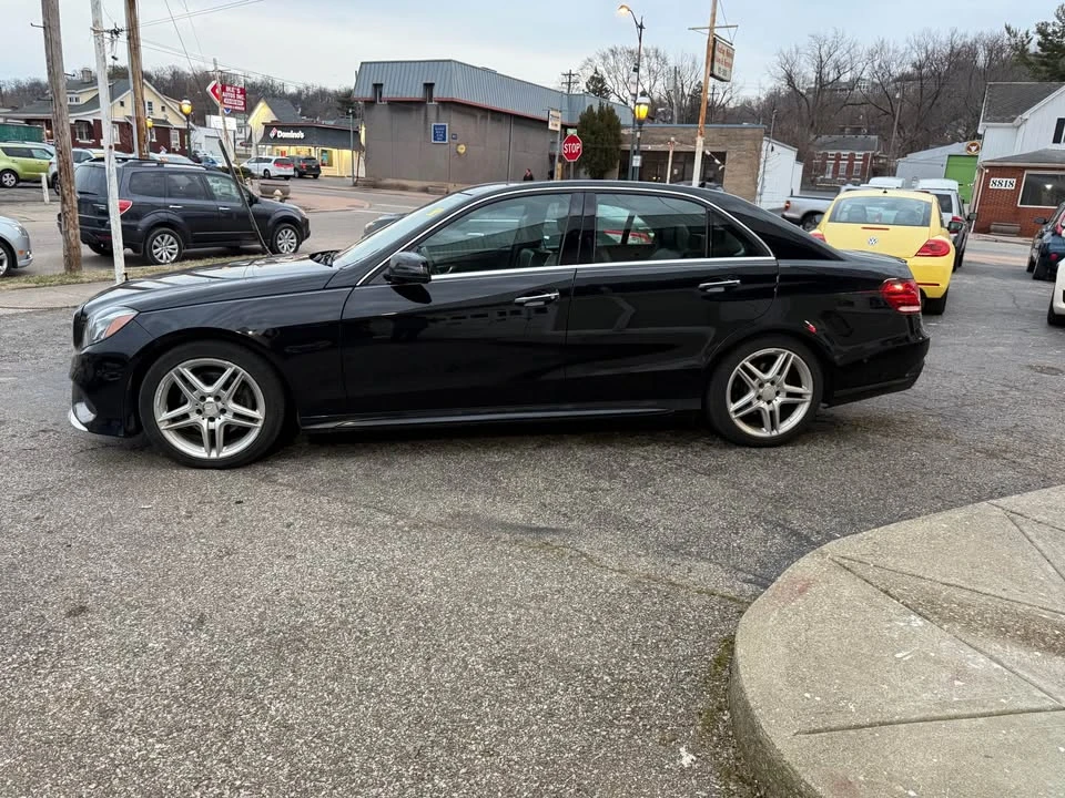 2014 Mercedes-Benz W212 E-Class - Image 6 of 16
