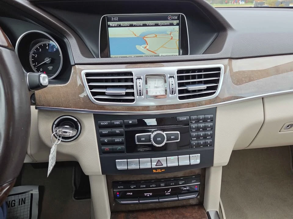 2014 Mercedes-Benz W212 E-Class - Image 14 of 18