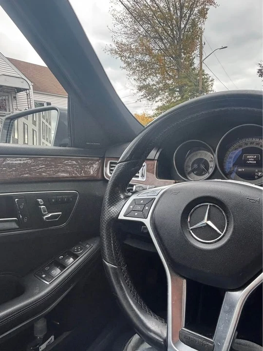 2014 Mercedes-Benz W212 E-Class - Image 6 of 8