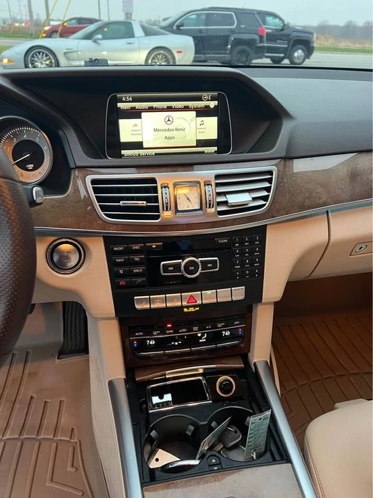 2014 Mercedes-Benz W212 E-Class - Image 15 of 18