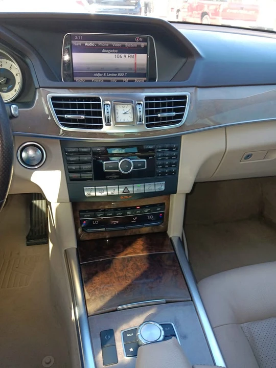 2014 Mercedes-Benz W212 E-Class - Image 9 of 10