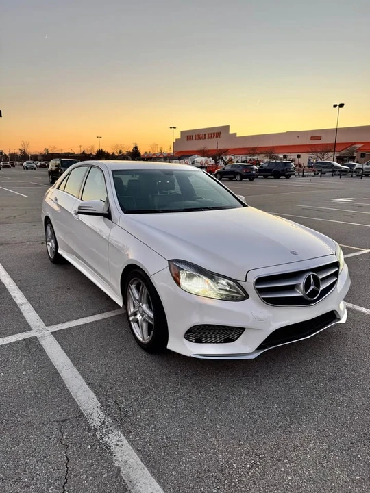 2014 Mercedes-Benz W212 E-Class - Image 2 of 8