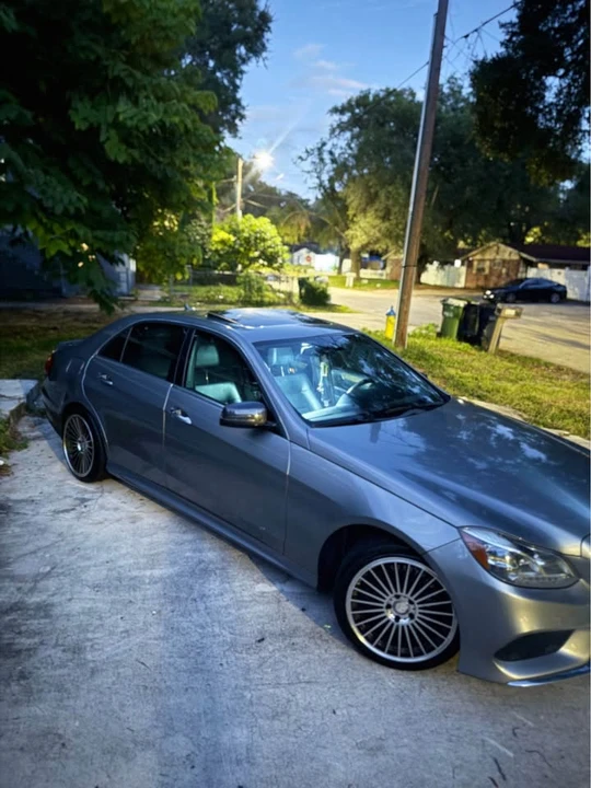 2014 Mercedes-Benz W212 E-Class - Image 11 of 12