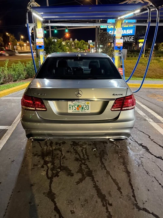 2014 Mercedes-Benz W212 E-Class - Image 3 of 12