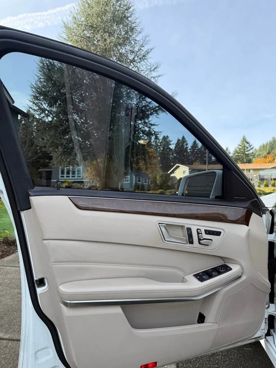 2014 Mercedes-Benz W212 E-Class - Image 11 of 16