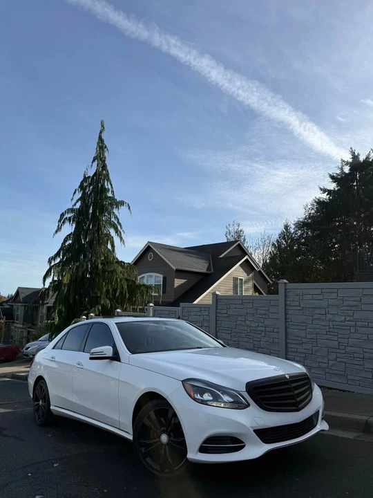 2014 Mercedes-Benz W212 E-Class - Image 2 of 16