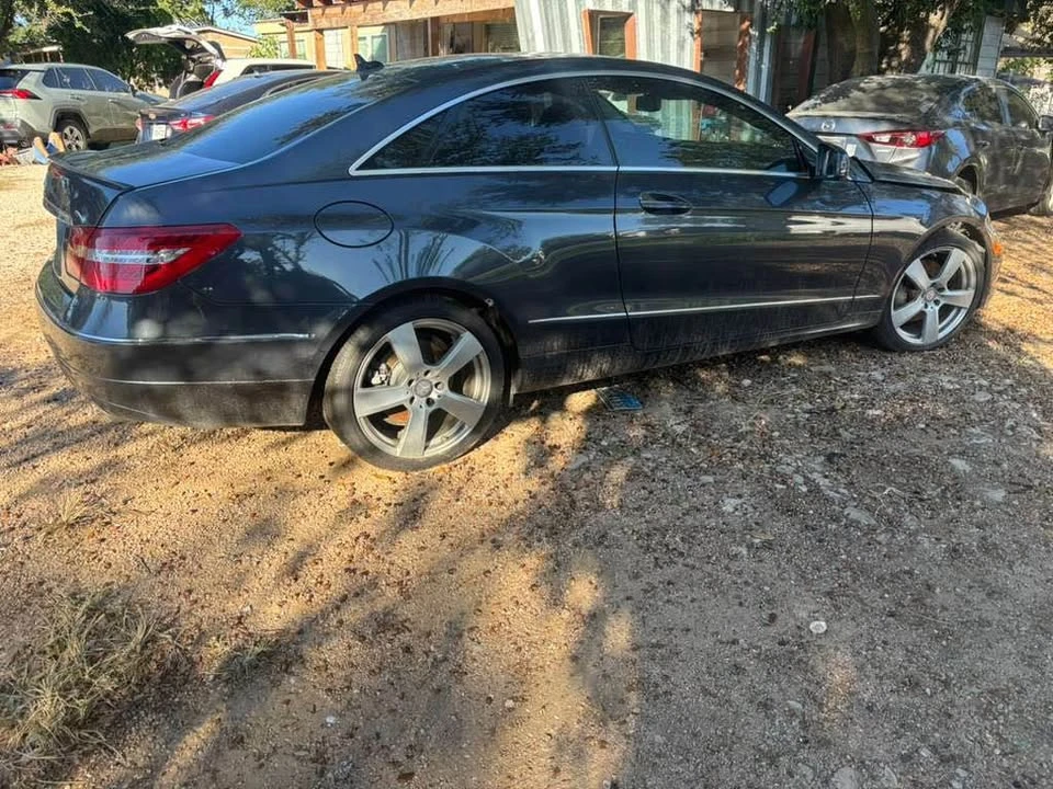2014 Mercedes-Benz C207/A207 E-Class Coupe & Convertible - Image 2 of 9