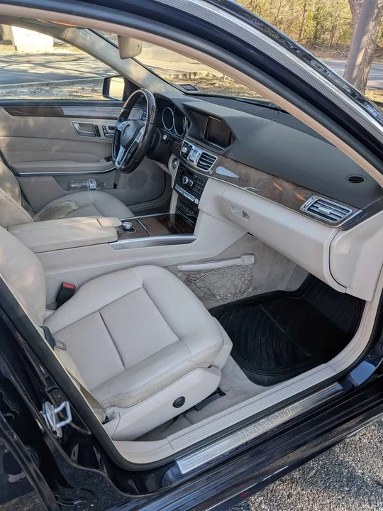 2014 Mercedes-Benz W212 E-Class - Image 9 of 14