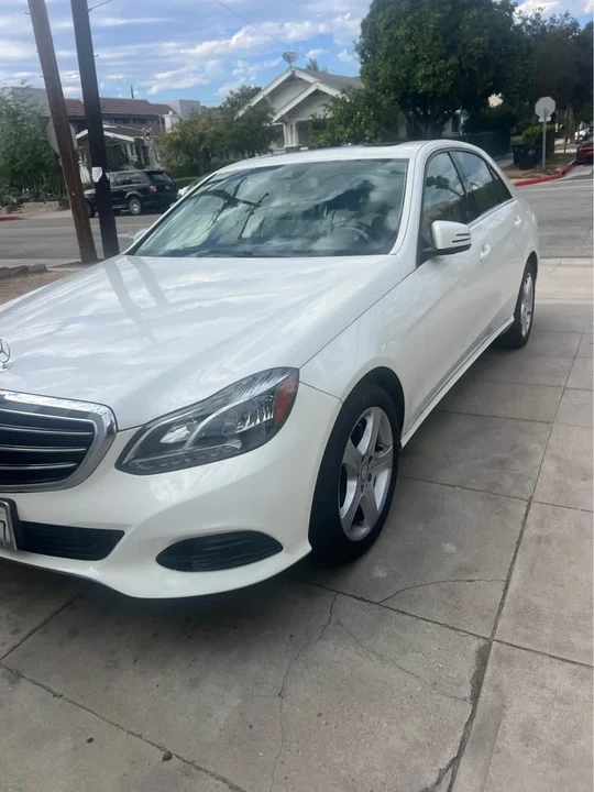 2014 Mercedes-Benz W212 E-Class - Image 2 of 11