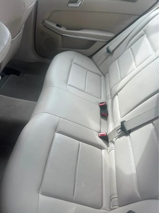 2014 Mercedes-Benz W212 E-Class - Image 9 of 11