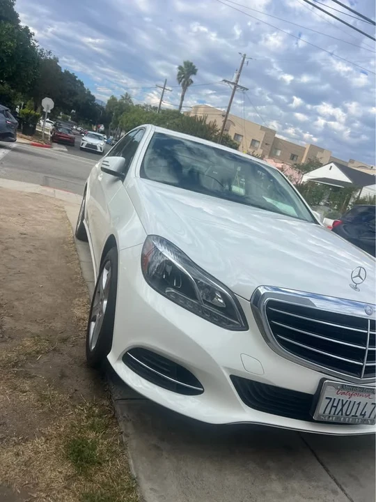 2014 Mercedes-Benz W212 E-Class - Image 3 of 11
