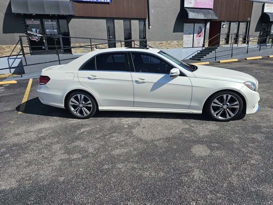 2014 Mercedes-Benz W212 E-Class - Image 7 of 19