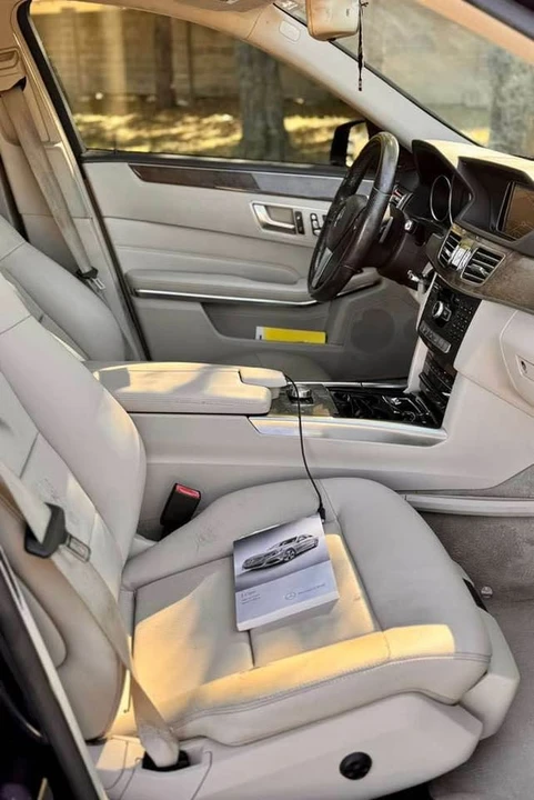2014 Mercedes-Benz W212 E-Class - Image 11 of 20