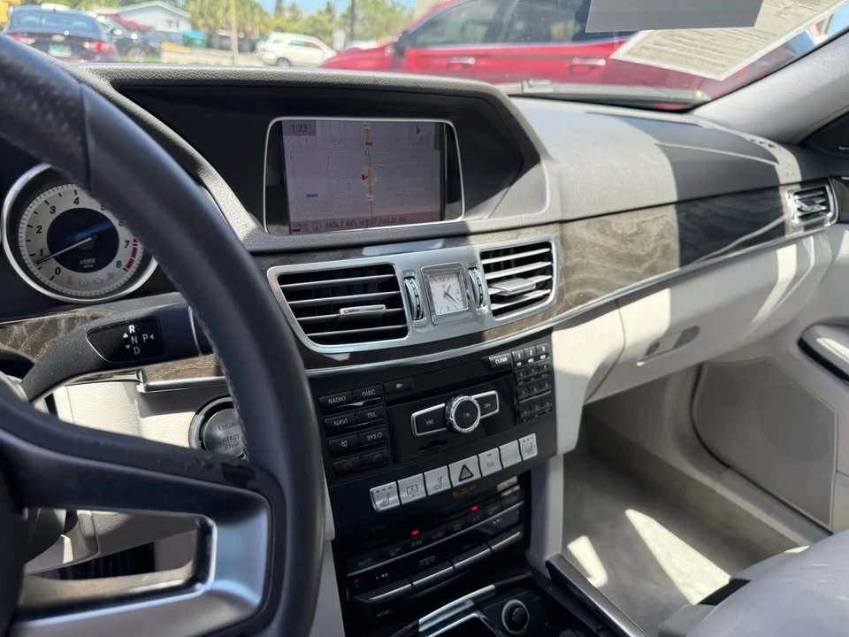 2014 Mercedes-Benz W212 E-Class - Image 13 of 14