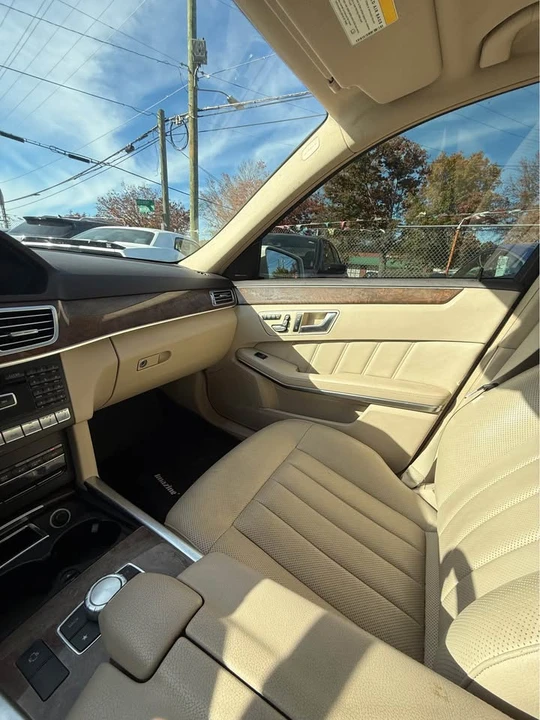 2014 Mercedes-Benz W212 E-Class - Image 9 of 12
